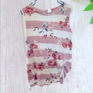 Women’s Sleeveless Floral Top